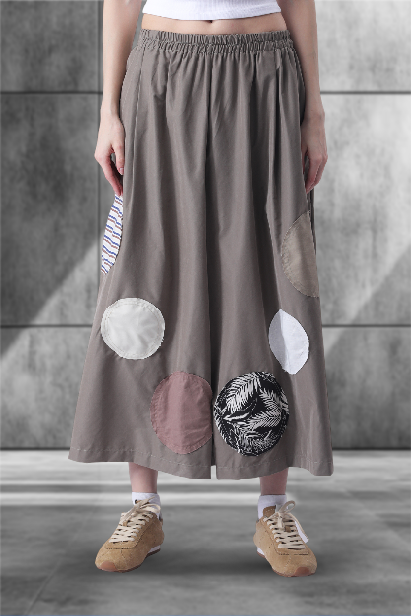 Dune Drift Skirt – Sandstorm in Slow Motion